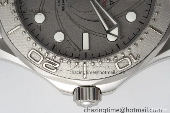 0521 Unisex Seamaster 300M 007 Platinum VSF 1:1 Best Edition Gray Dial on SS Bracelet A 7826